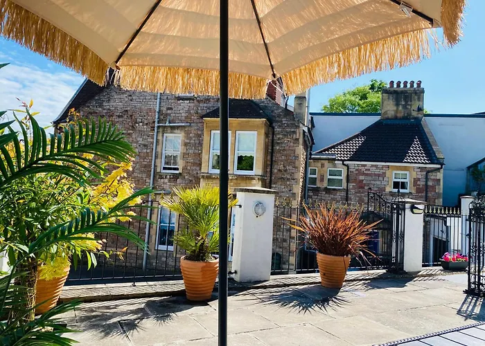 All Seasons Bed & Breakfast - Adults Only