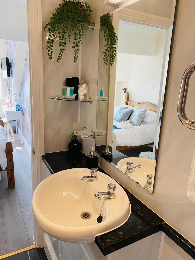 Bed and breakfast Seasons - Adults Only Weston-super-Mare