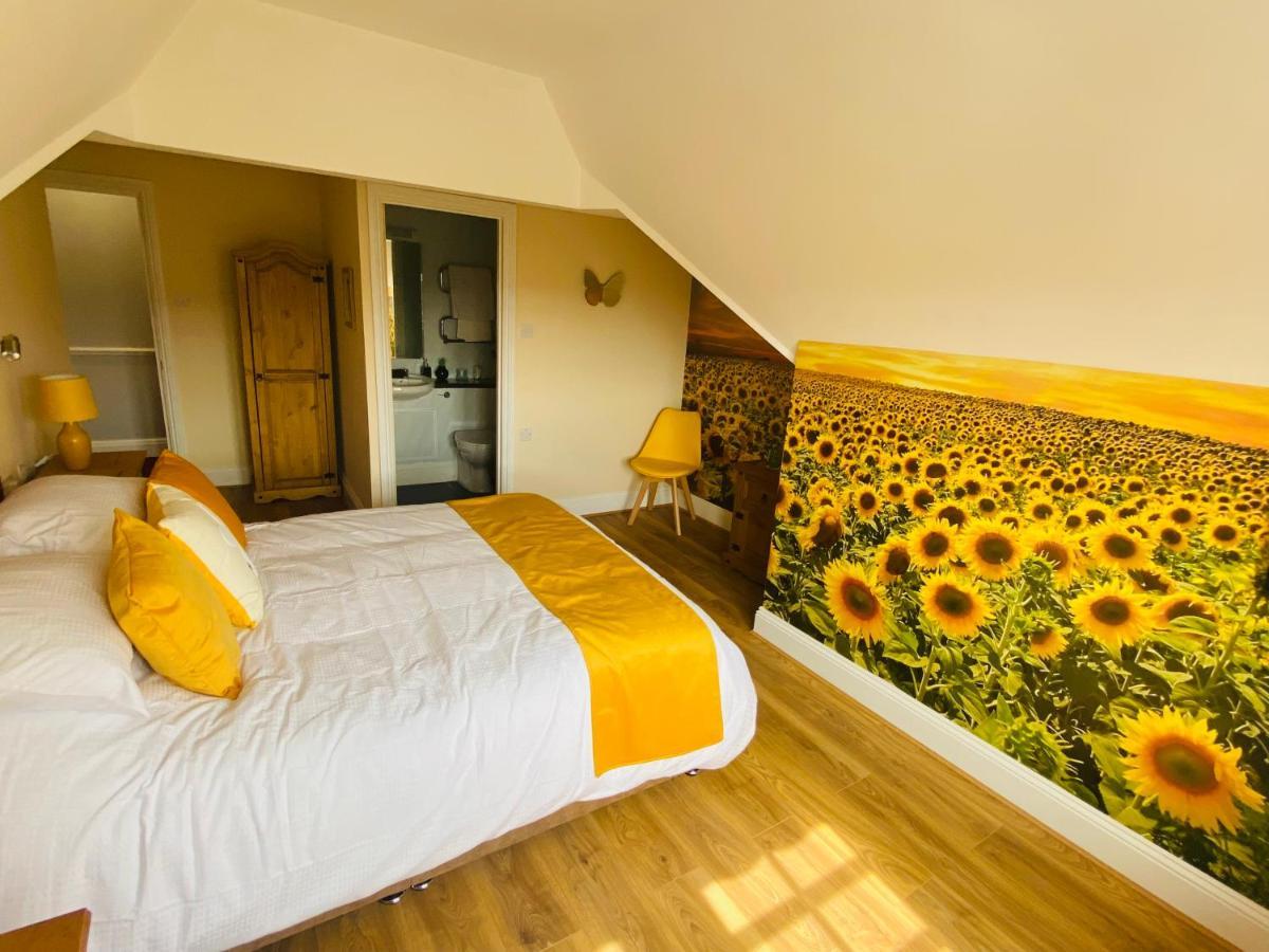Seasons - Adults Only Bed and breakfast