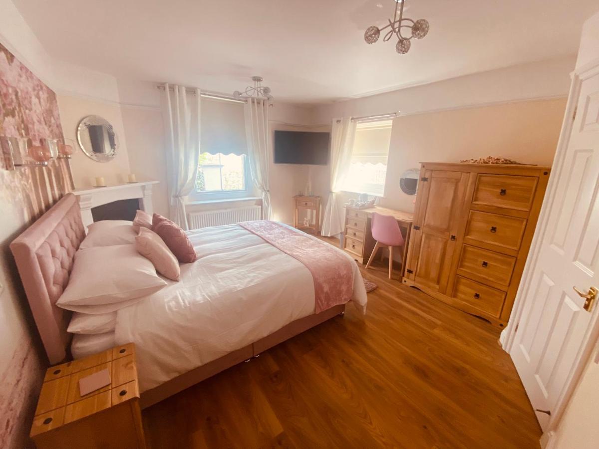 Seasons - Adults Only * Weston-super-Mare