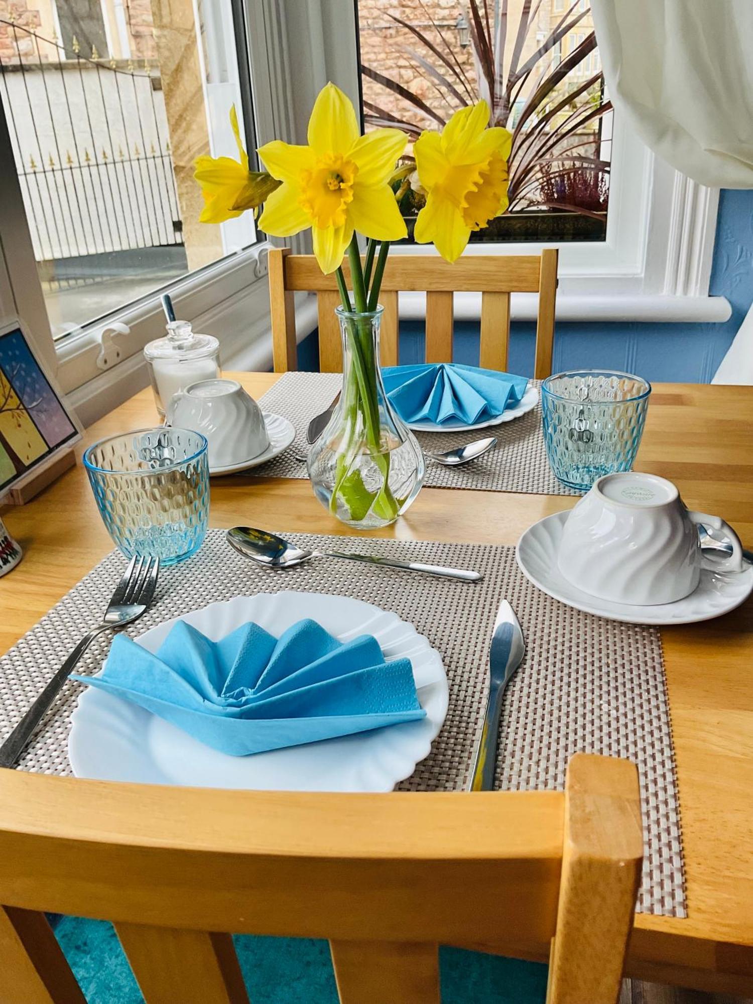 Seasons - Adults Only Bed and breakfast *
